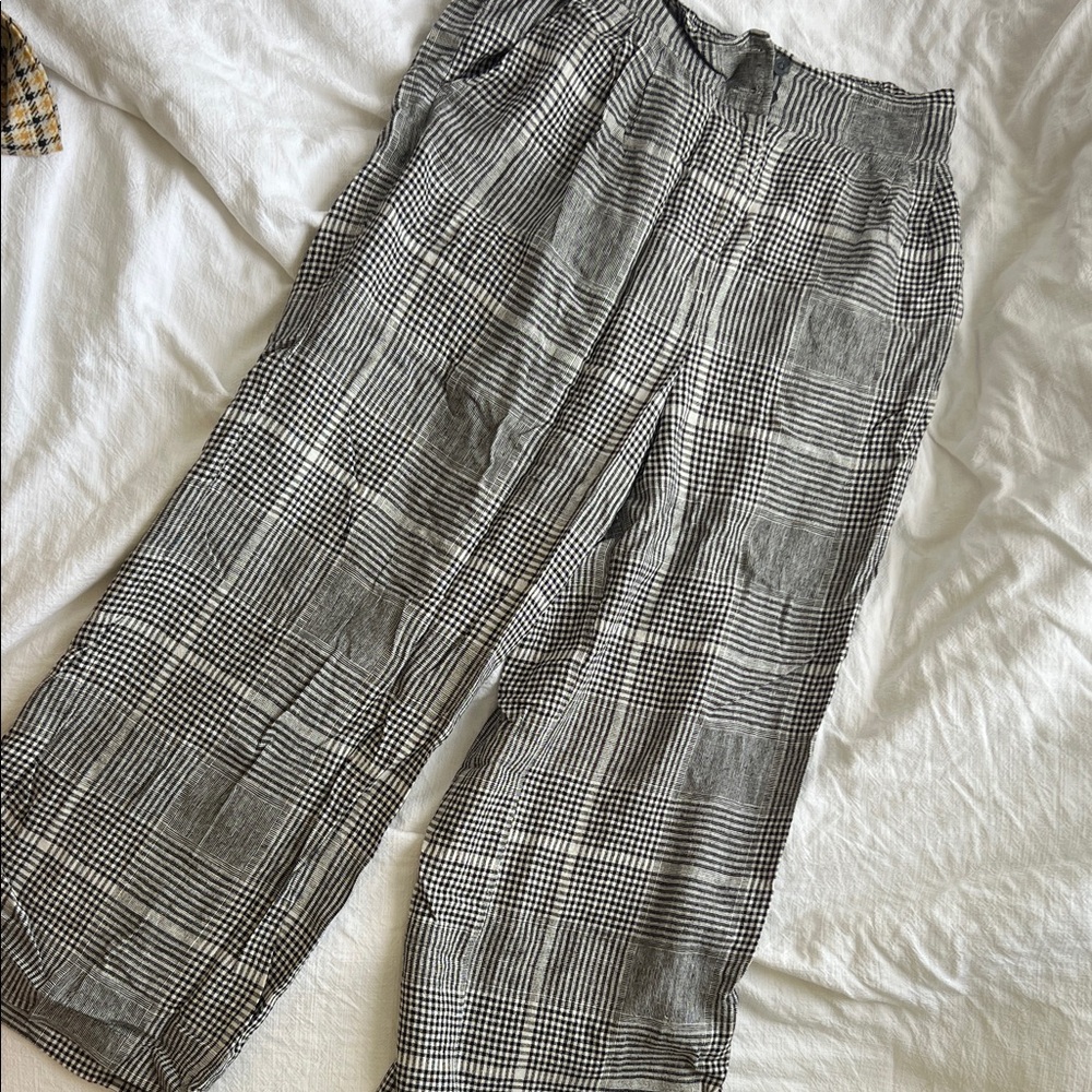 BP. Black and White Checkered Pants